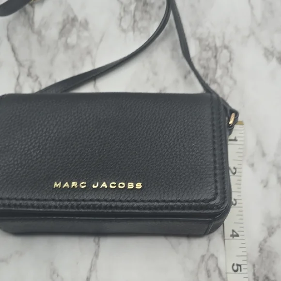 Marc Jacobs Black Pebbled Leather Crossbody Mini Bag - Picture 7 of 8